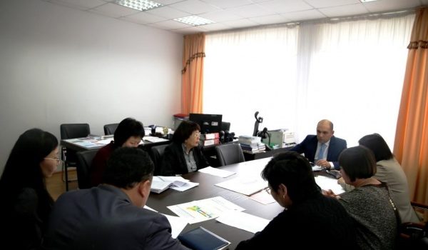 В Минкультуры Бурятии прошло заседание рабочей группы по реализации Госпрограммы Республики Бурятия «Сохранение и развитие бурятского языка в Республике Бурятия»