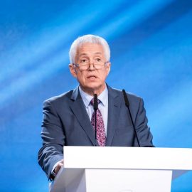 Председатель Ассамблеи народов России поздравил россиян с Днем народного единства