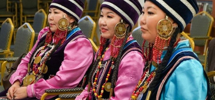 Песни семейских, бурятский ёхор, эвенкийский обряд и не только пополнили реестр объектов нематериального культурного наследия народов Бурятии