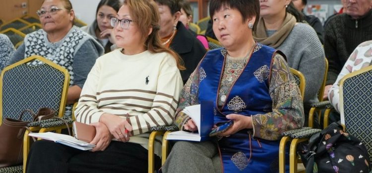 Творческая лаборатория по бурятскому и русскому фольклору стартовала в Улан-Удэ