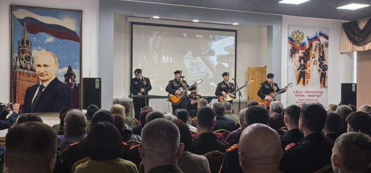 Тепло солнечной Бурятии растопило холод сурового февраля: «Чёрные береты» привезли песни, рожденные огнем