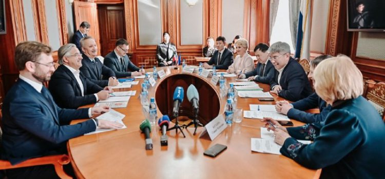 Как Татарстан и Бурятия пишут одну историю дружбы