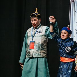 Меч воина и дух предков: как в Бурятии ковался «золотой» рекорд «Алтан Мундарга»